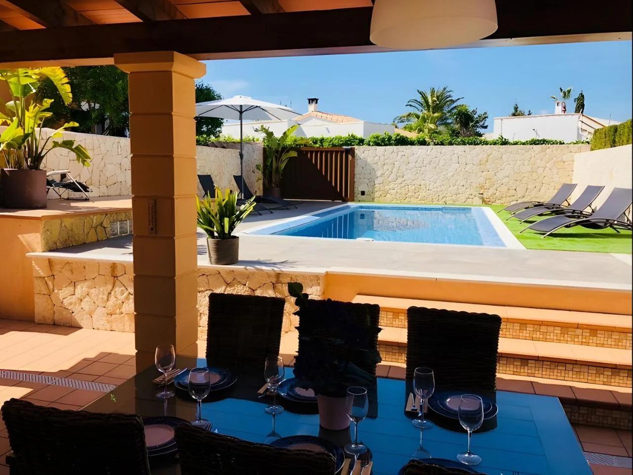 Villas2meet Estamarell photo
