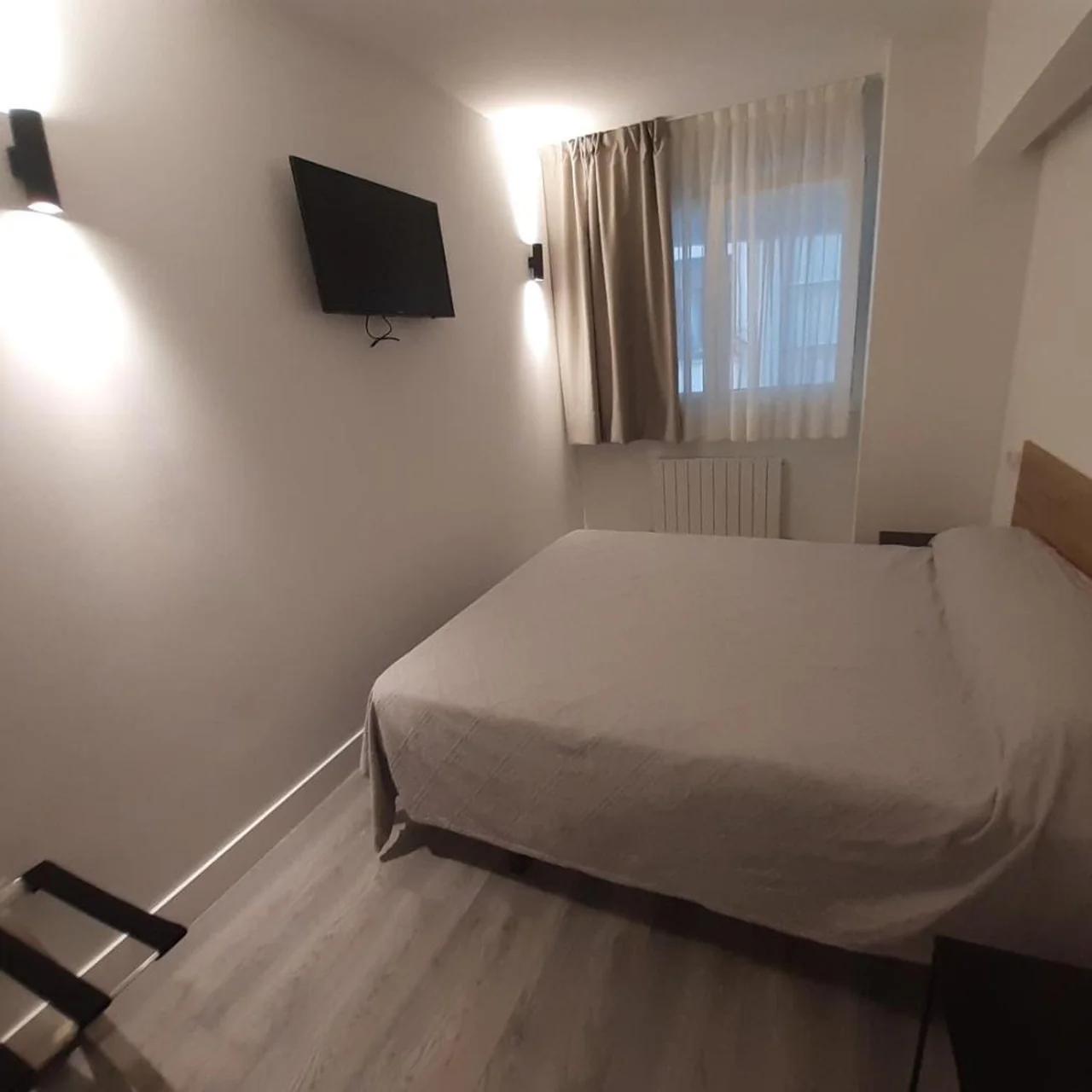 Hotel Photo Zabalburu photo