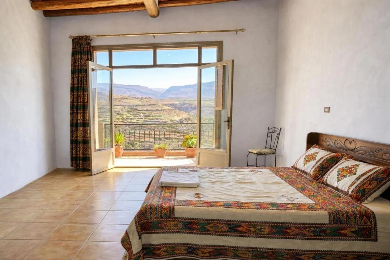 Birhanu Guest House and Tours photo