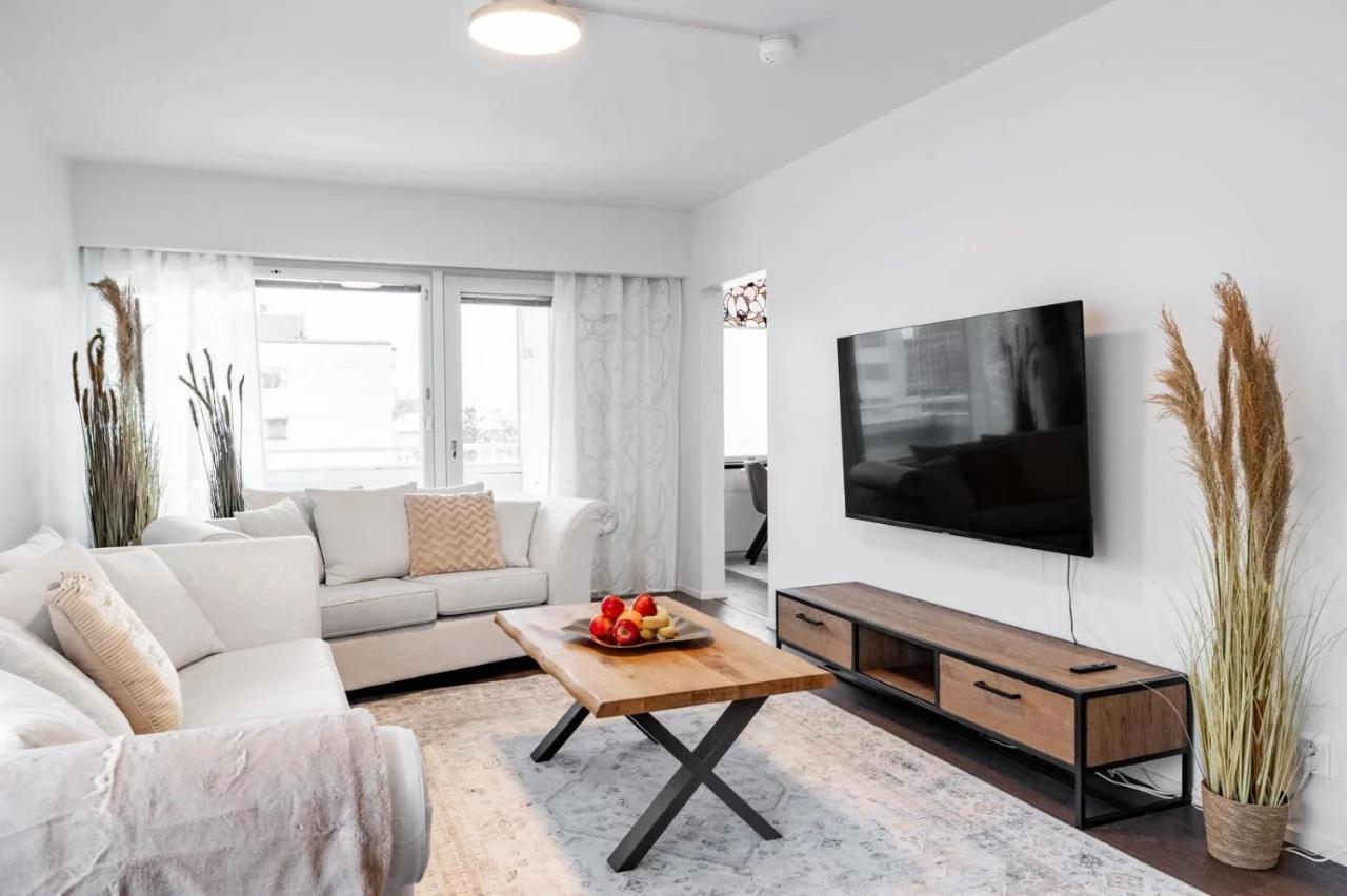 Cozy Nordic Home-Central Stay