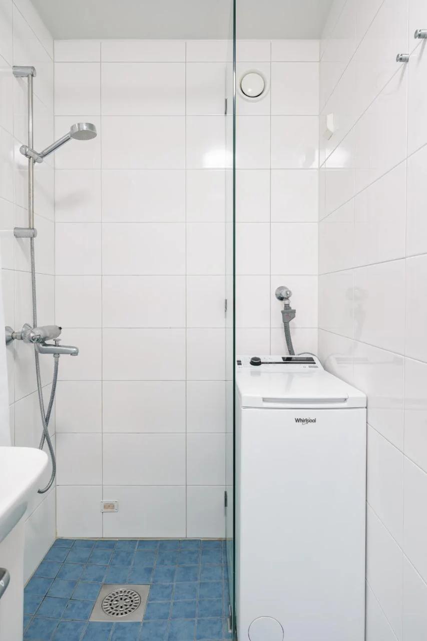 Renovated Nordic Apt 4min to Center 100m Metro photo
