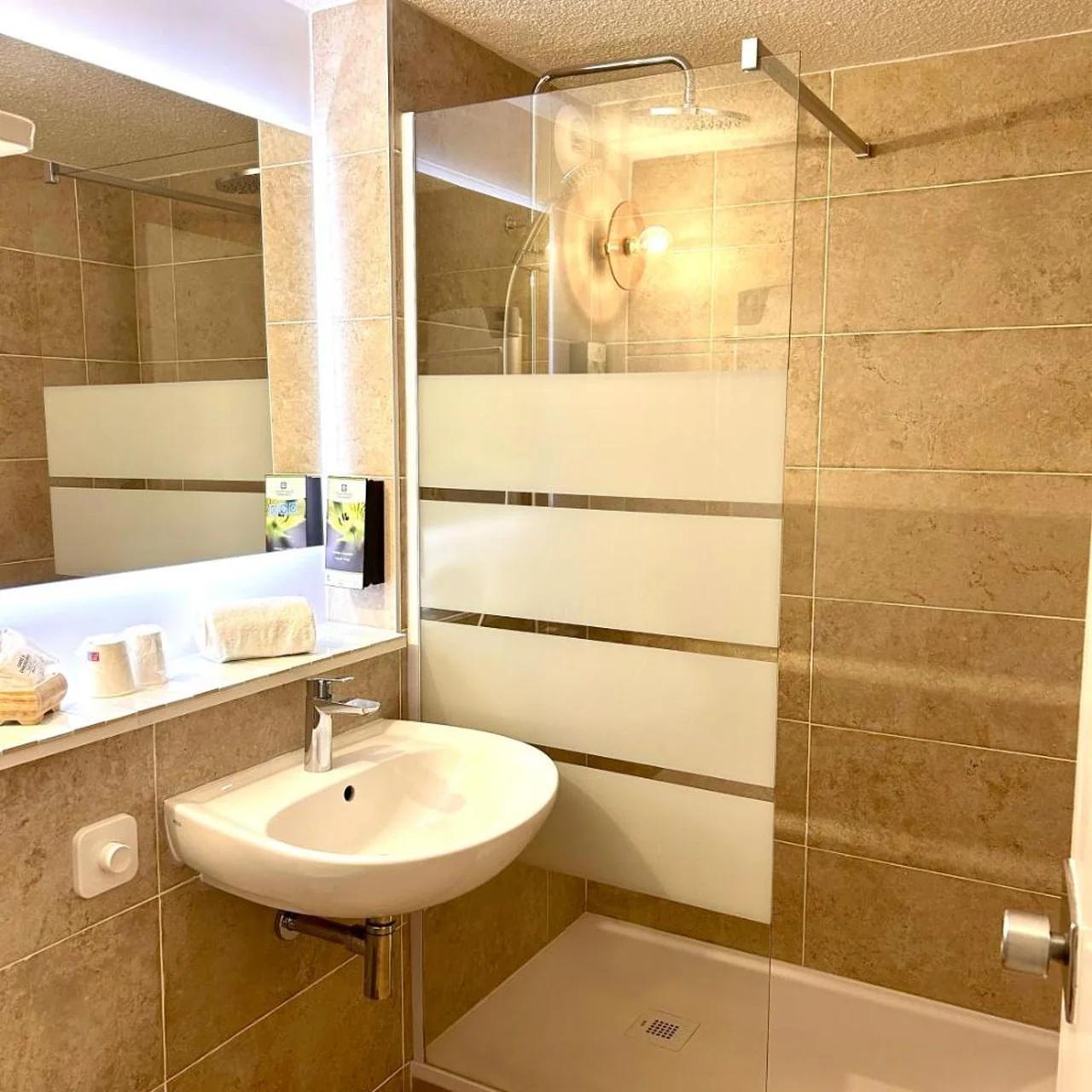 Sure Hotel by Best Western Biarritz Aeroport foto
