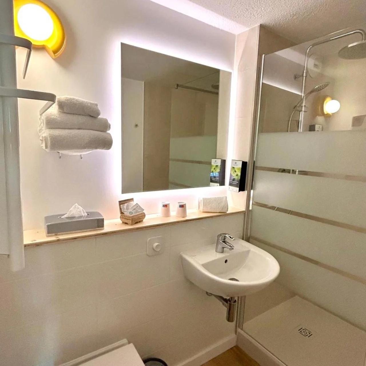 Sure Hotel by Best Western Biarritz Aeroport foto