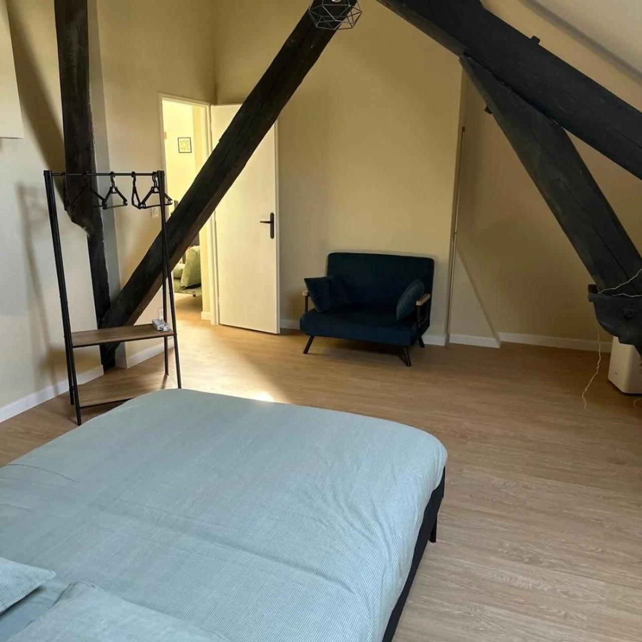 Appartement cosy gare chateaucreux photo