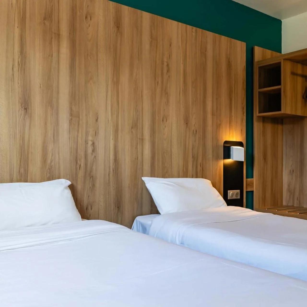 B&B HOTEL Saint-Etienne Monthieu photo