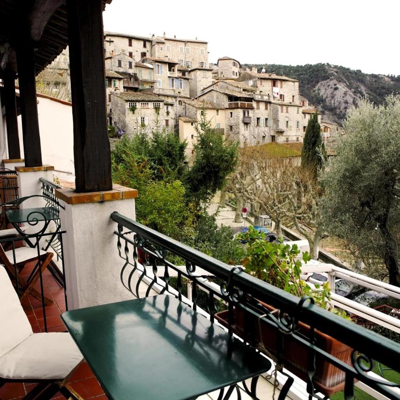Auberge De La Madone photo