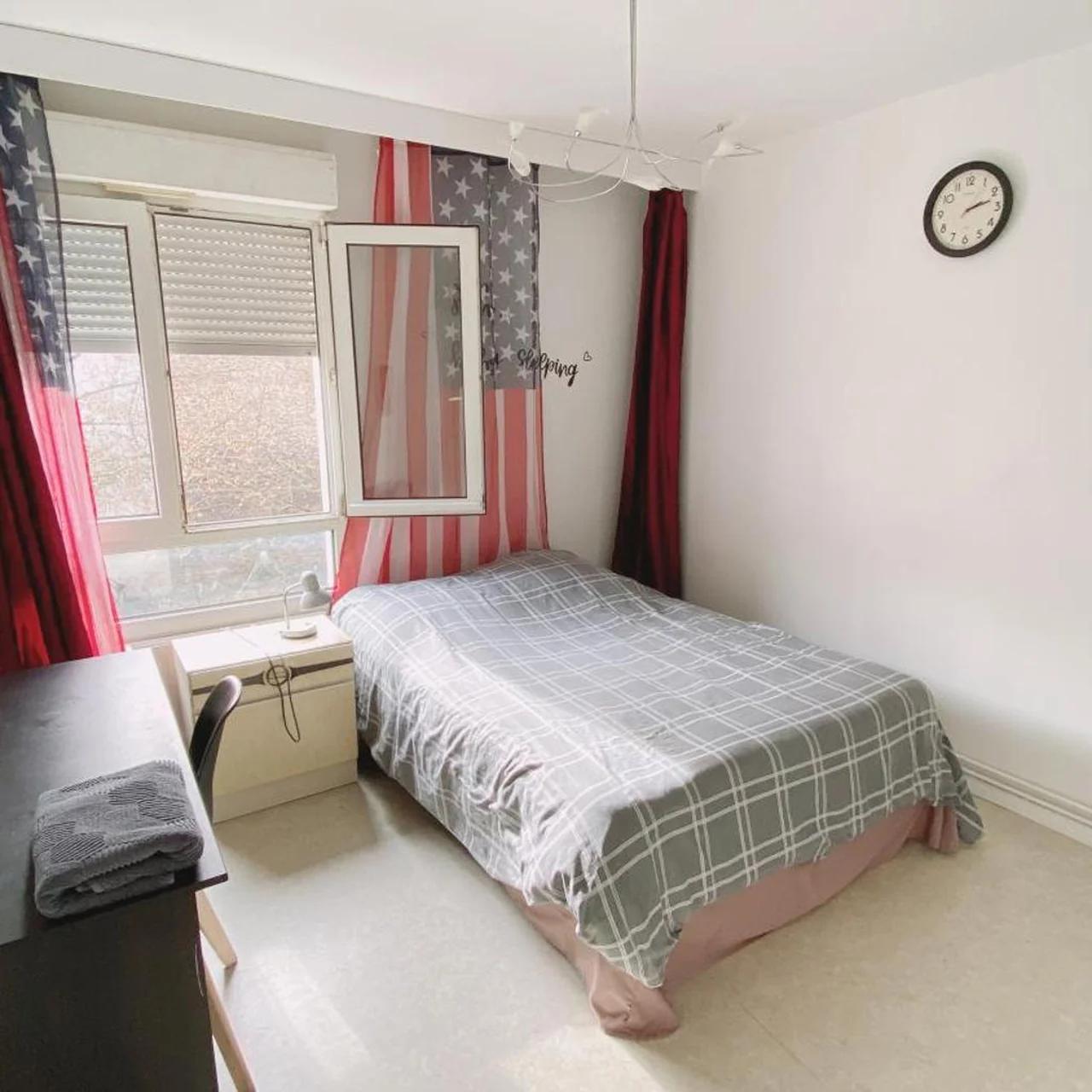 Nancy centre bienvenue, chambre chez l'habitant foto