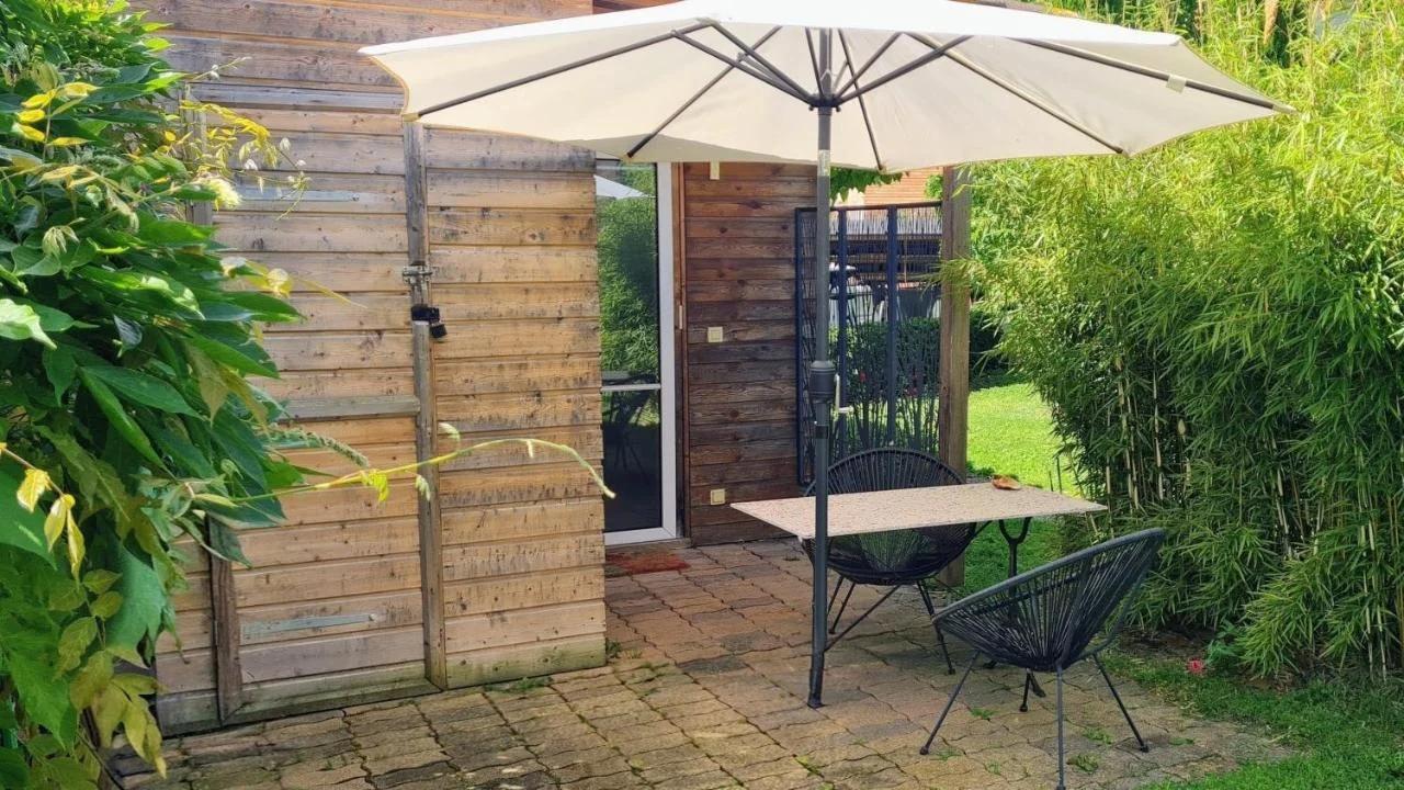 Cabane de Charme avec Jardin Privé foto