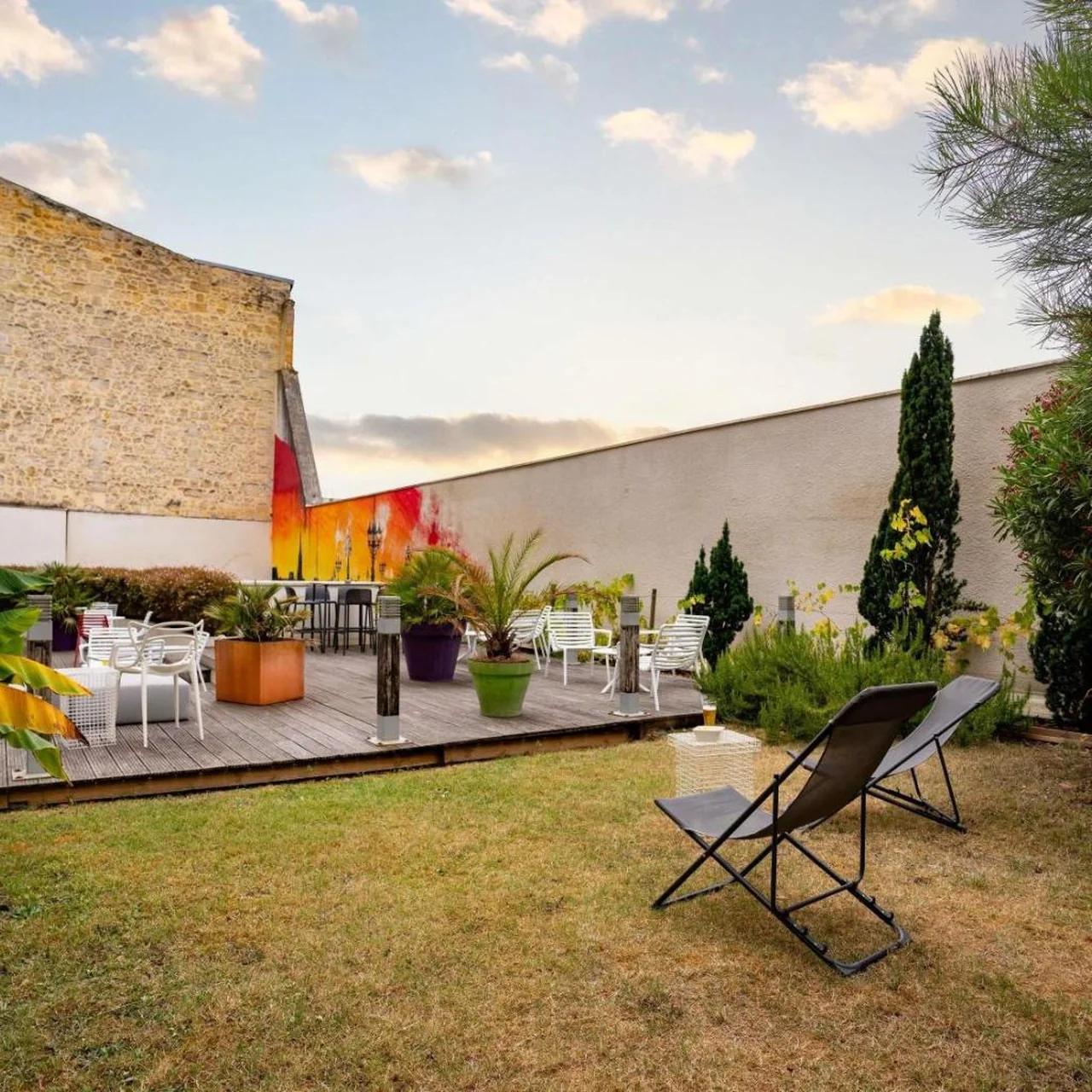 ibis Styles Bordeaux Centre Gare photo