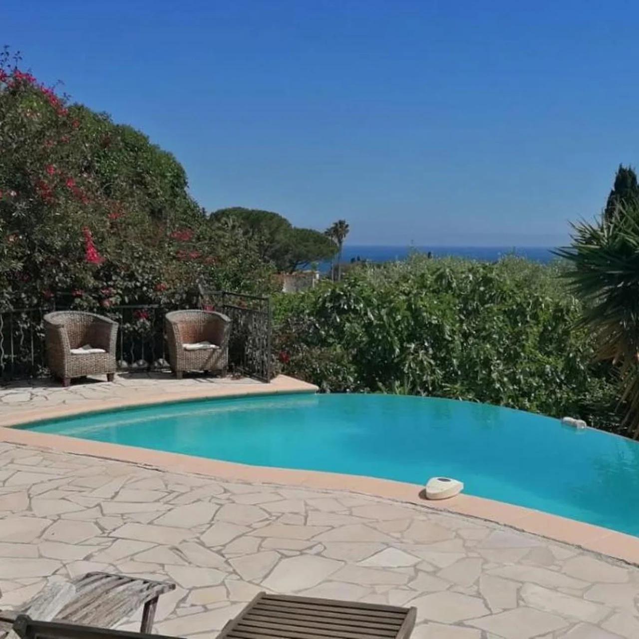 Chambre Bed and Breakfast dans la Villa Cypra