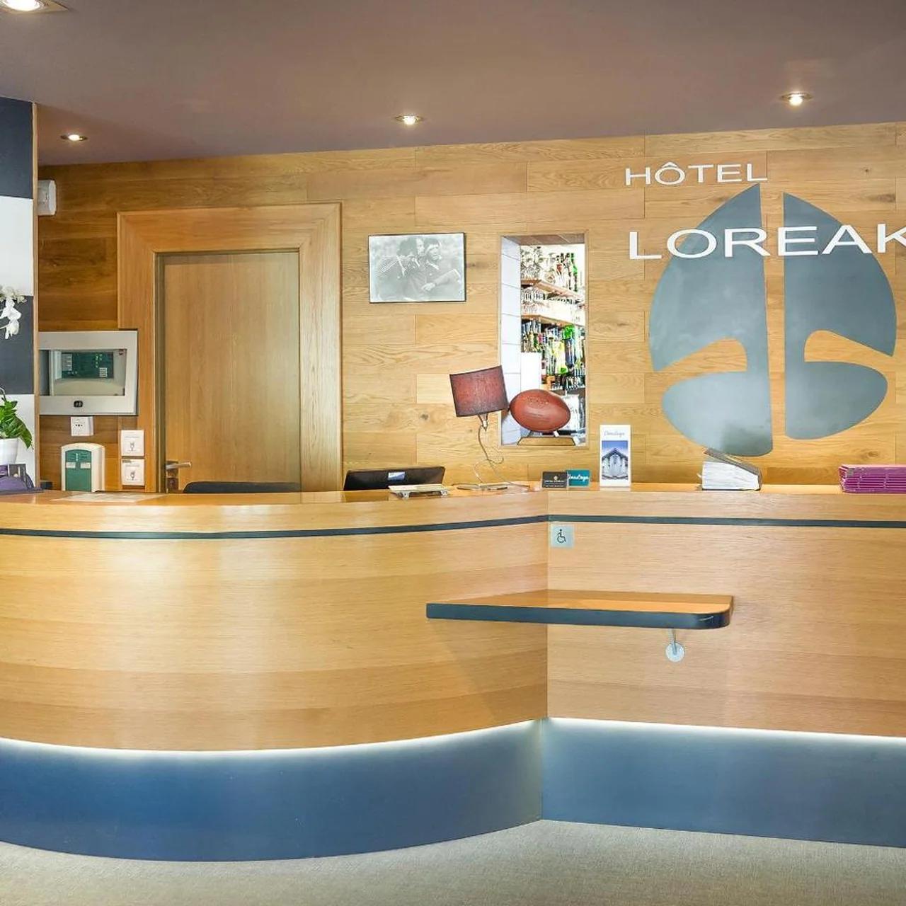 Hotel Loreak foto