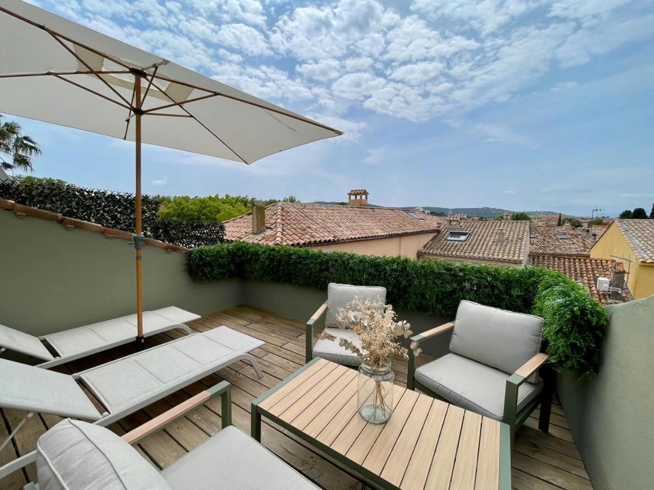 Cœur de Saint-Tropez - 2 chambres - Terrasse - Parking photo