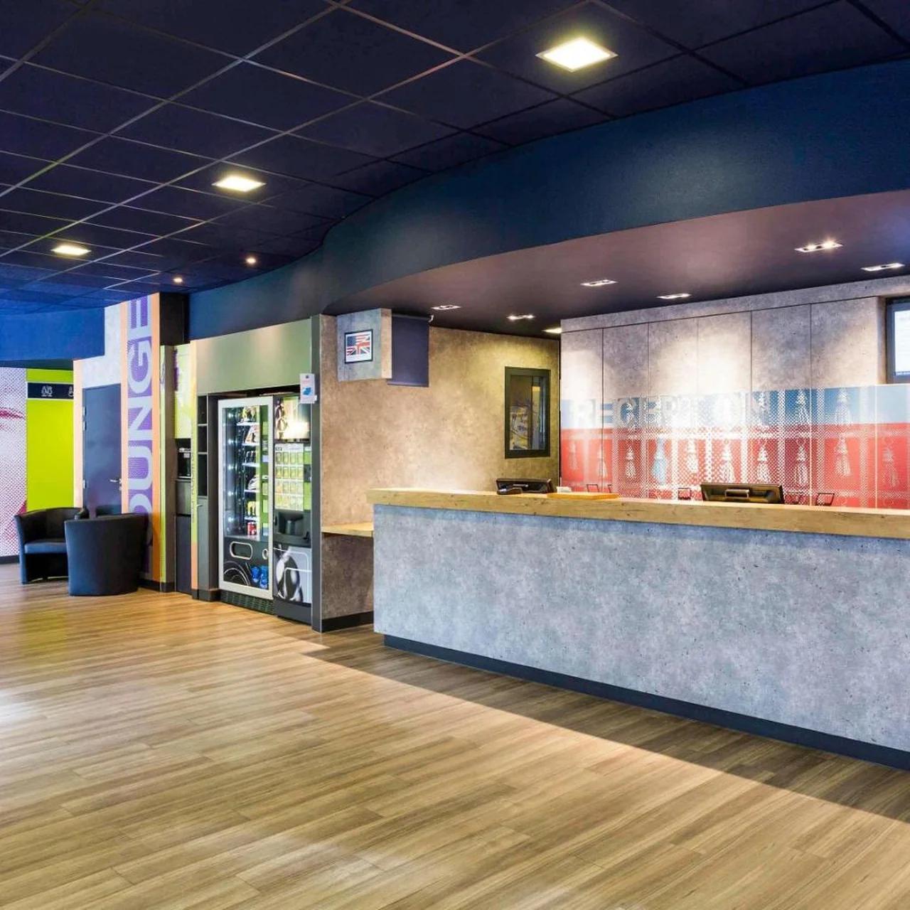 ibis budget Bordeaux Centre - Gare Saint Jean photo