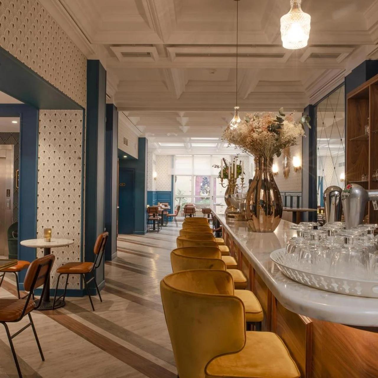 Hôtel Le Bristol photo