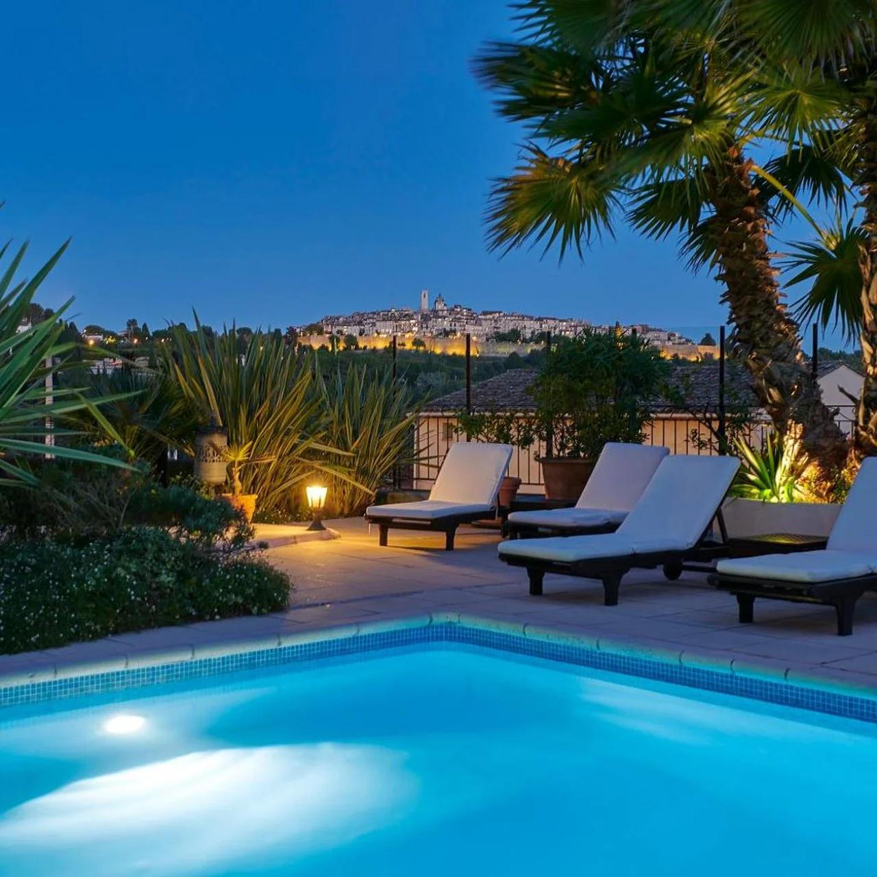 Hôtel La Grande Bastide