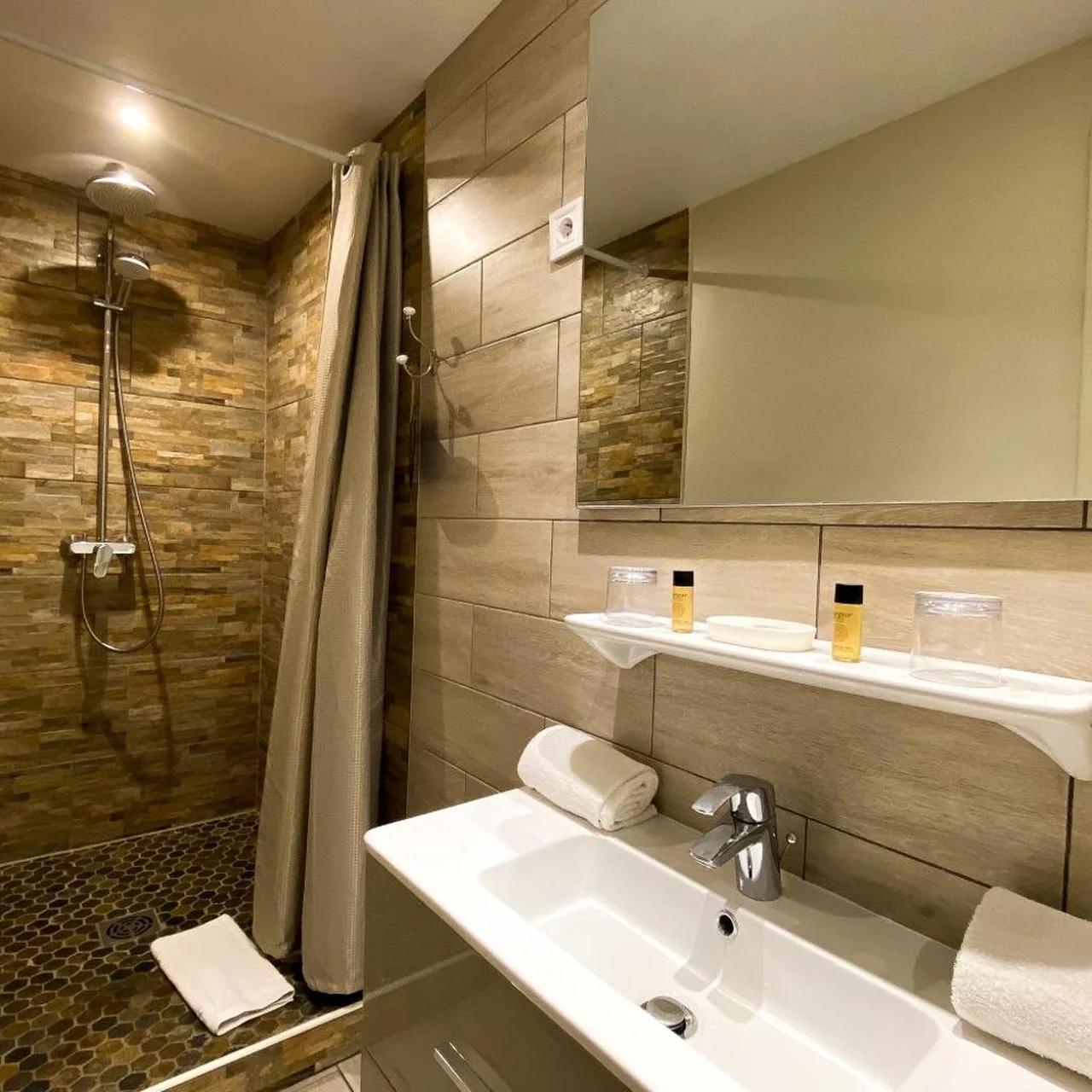 Hotel Le Magnan photo