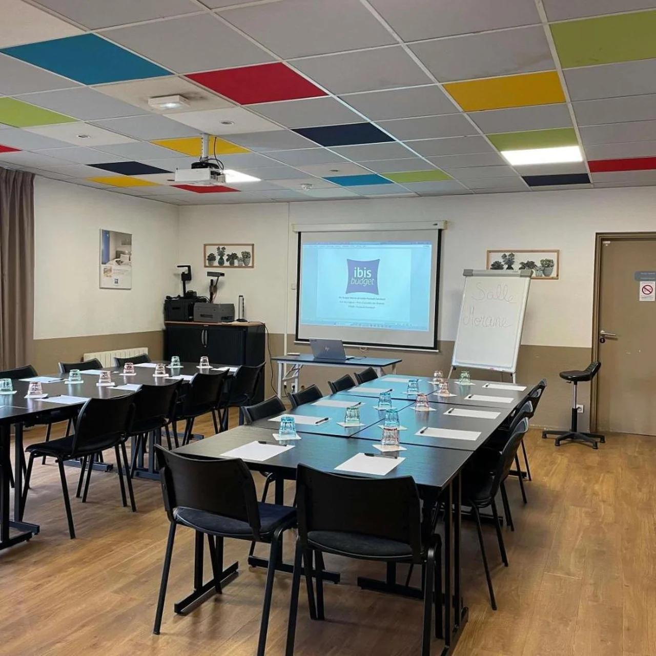 ibis budget Marne la Vallée Pontault Combault photo
