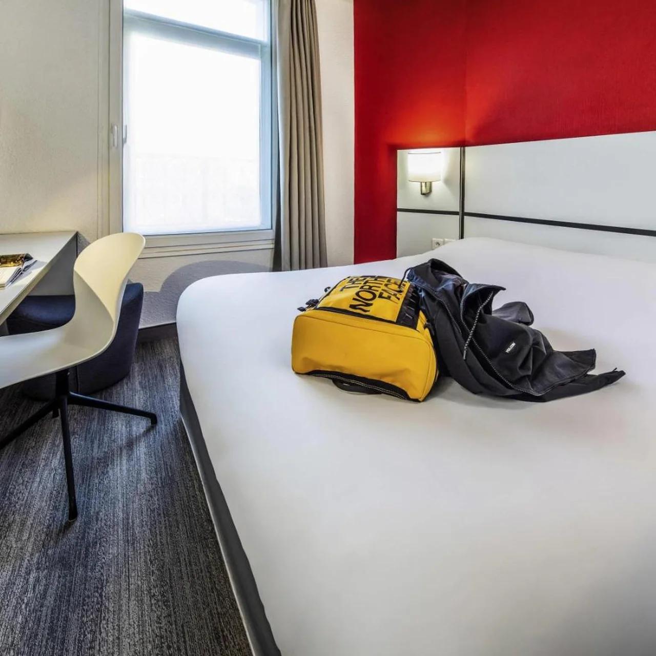 Ibis Styles Strasbourg Centre Gare photo