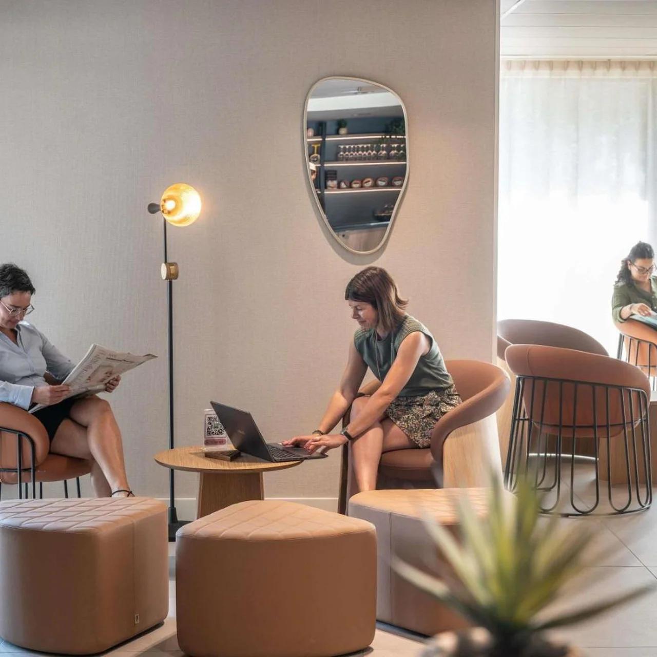 ibis Styles Angers Centre Gare foto