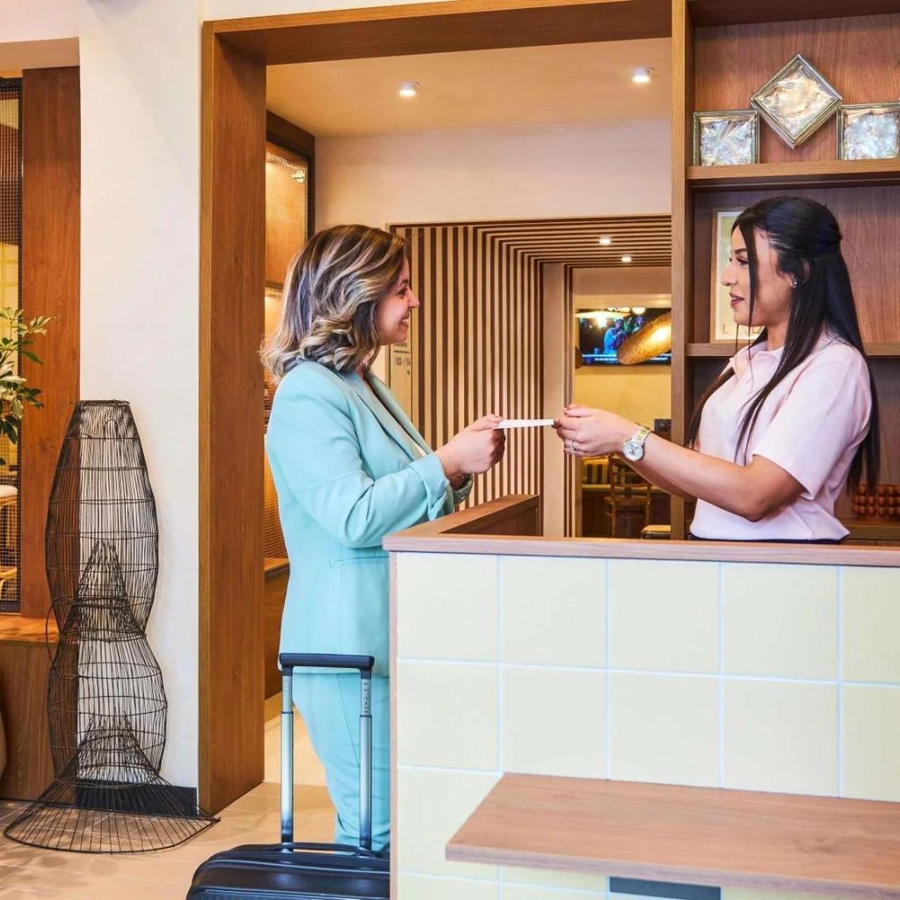 greet hotel Marseille Parc Chanot Velodrome by Accor photo