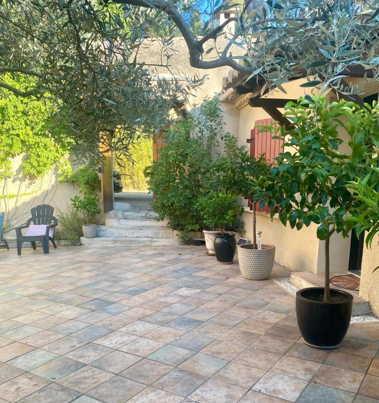 Le patio Provençal-Maison avec cour privée foto