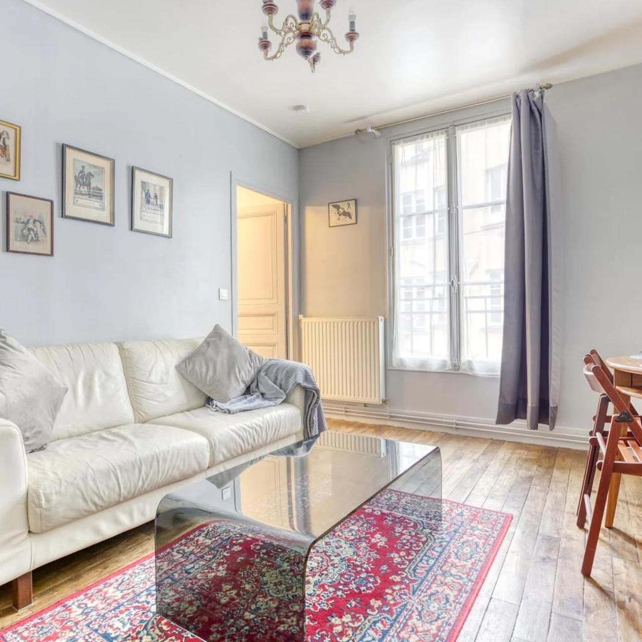 T2 au calme à 2 min à pied du Château - Le Versaillais photo