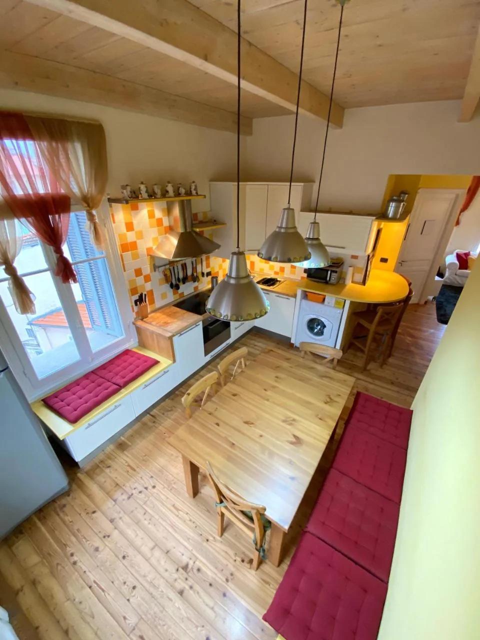 Maison RE- apartment in the center of Menton foto