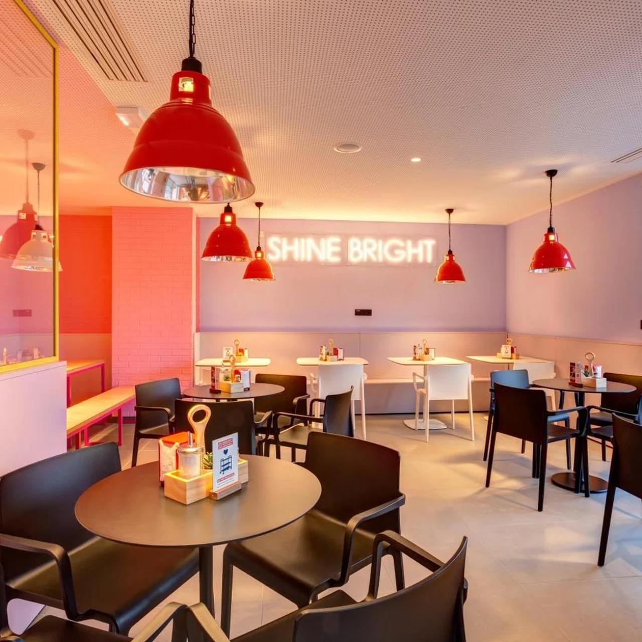 MEININGER Hotel Lyon Centre Berthelot photo