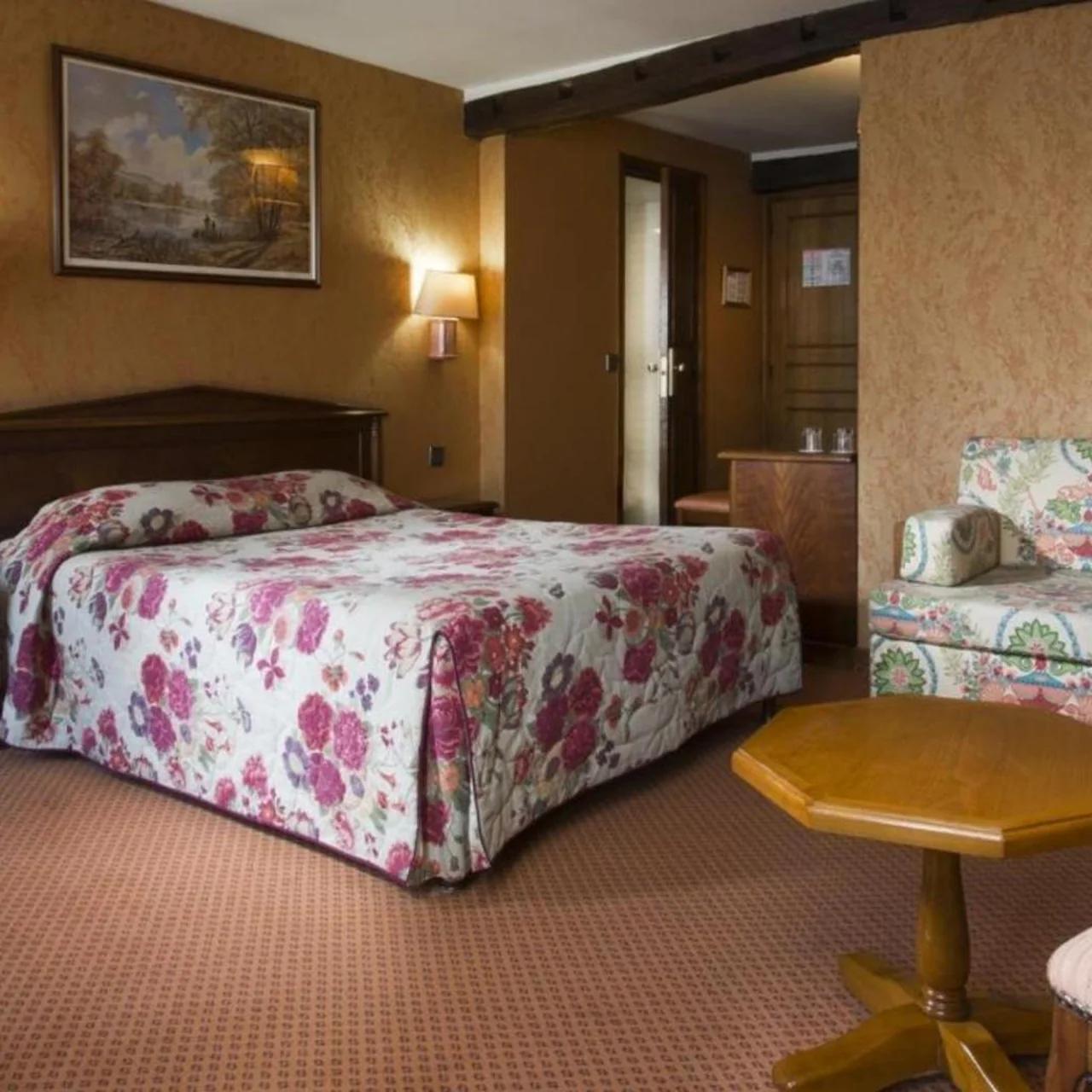 Hotel Meslay Republique photo