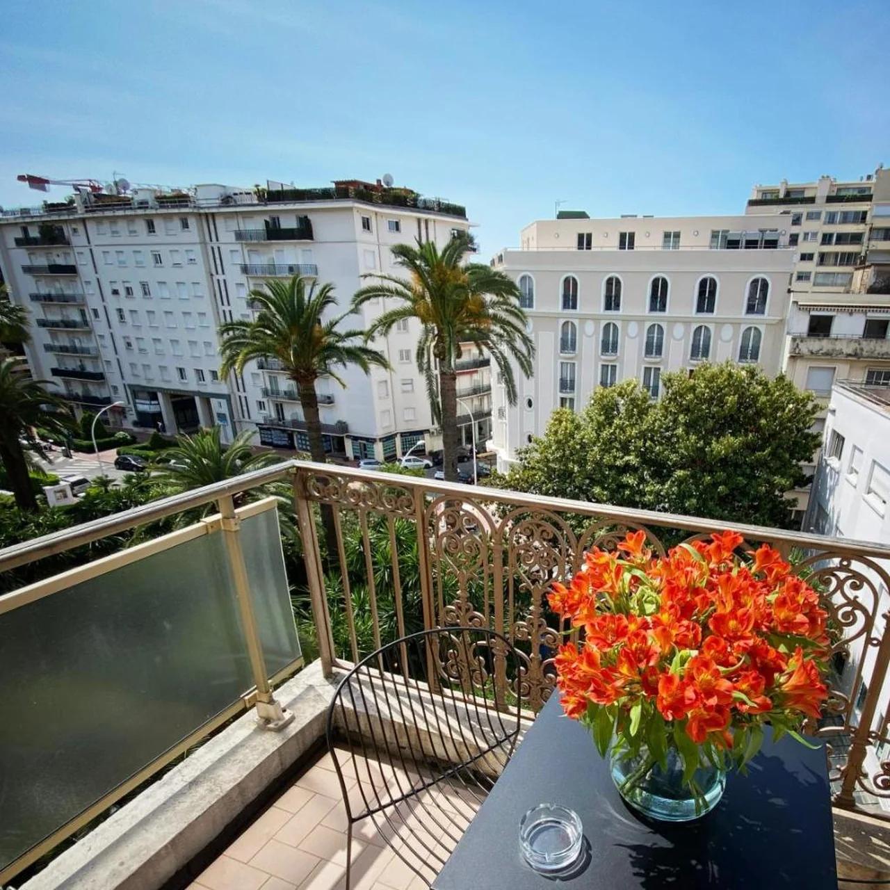 Hotel Molière photo