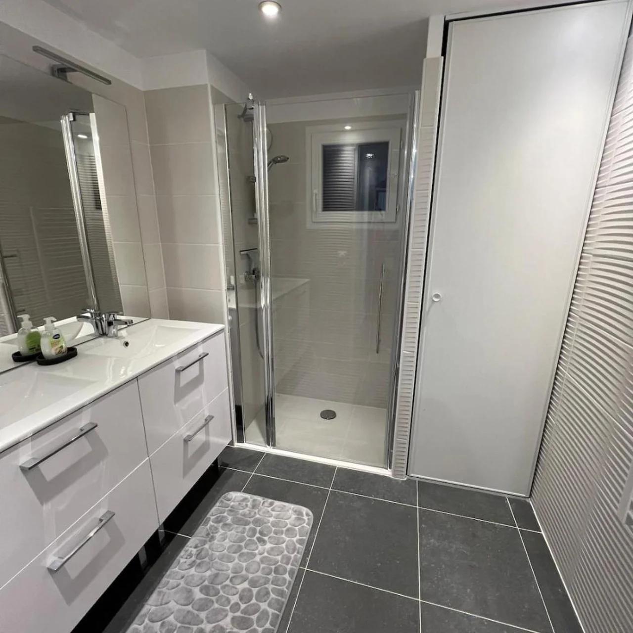 New Appartment in Antibes photo