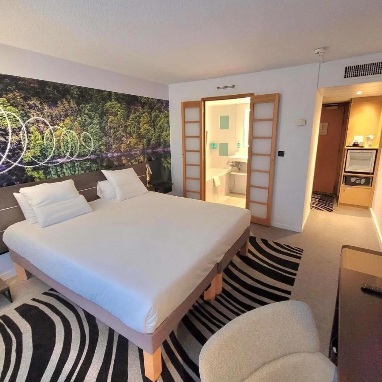 Novotel Lille Centre Grand Place photo