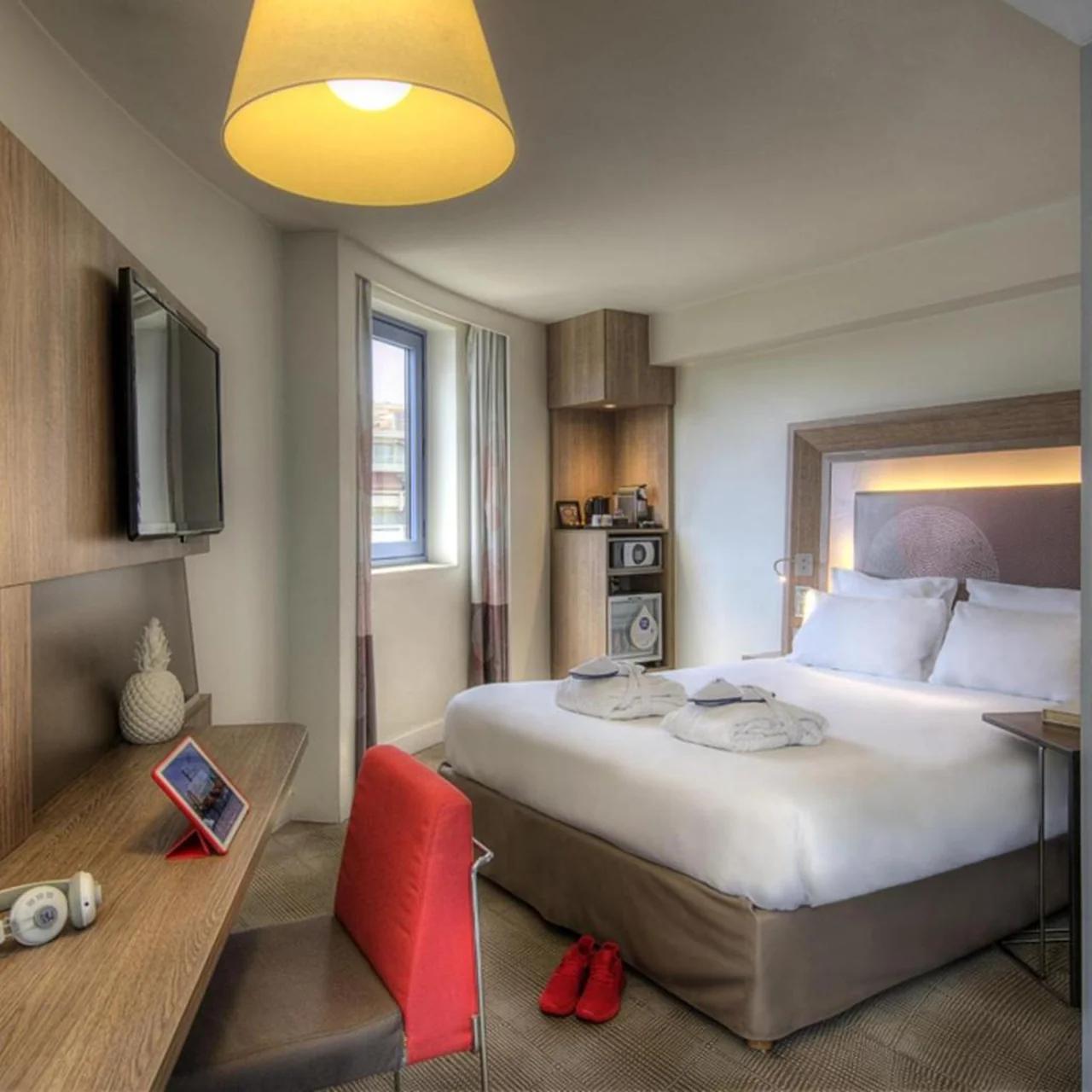 Novotel Marseille Centre Prado Vélodrome photo