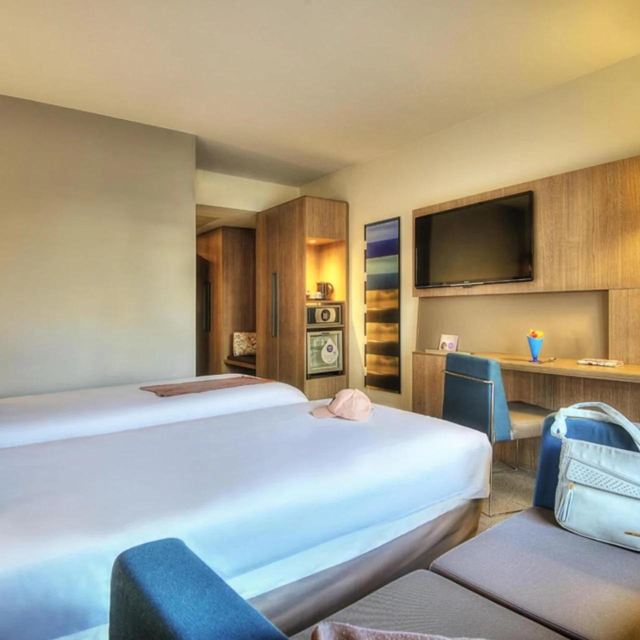 Novotel Marseille Centre Prado Vélodrome photo