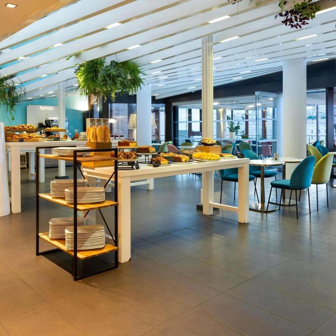 Novotel Marseille Vieux Port photo