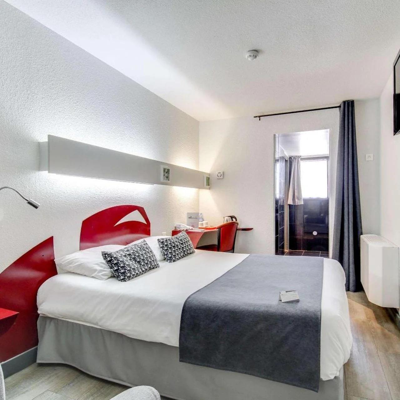 Brit Hotel Porte d'Espagne foto