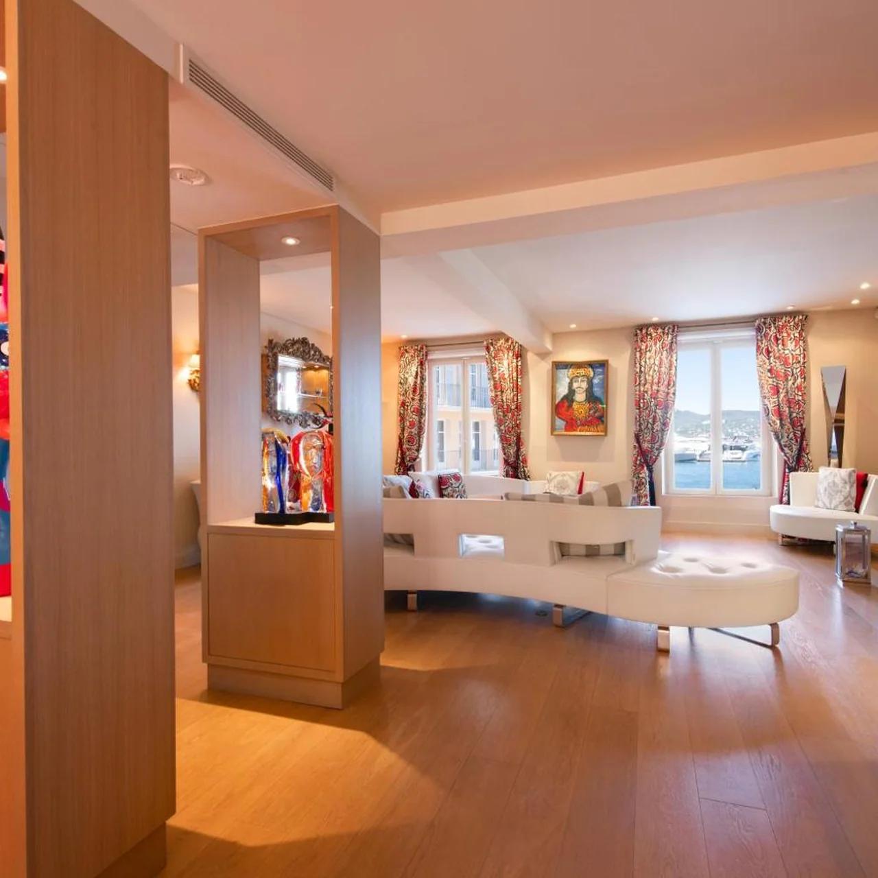 RARE! Appartement, 100m2, Climatisé - Port de Saint-Tropez photo