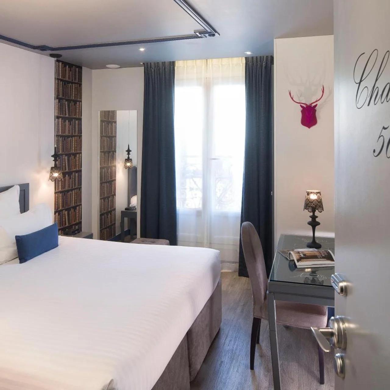 Hotel Mademoiselle photo