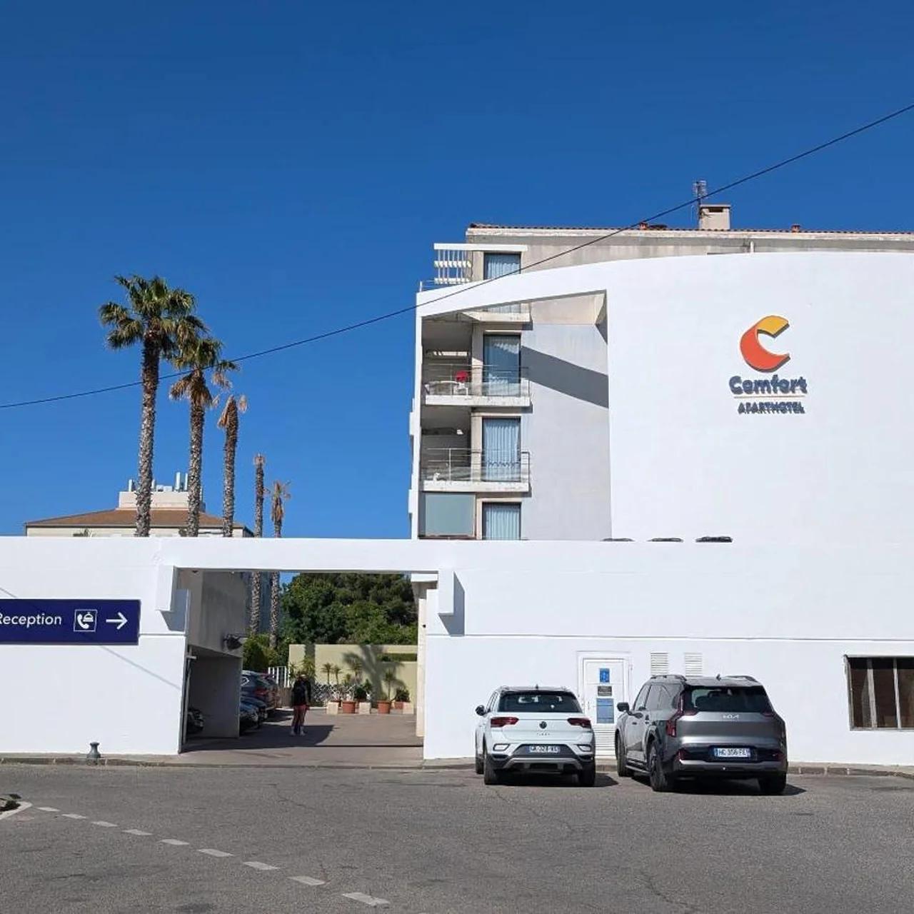 Comfort Aparthotel Marseille Prado photo