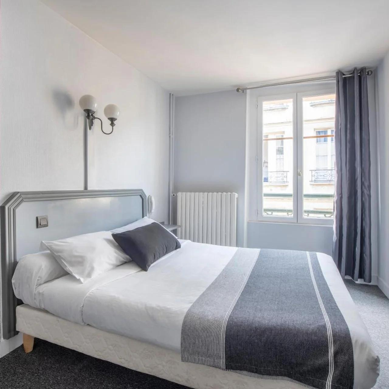 Royal Hotel Versailles photo