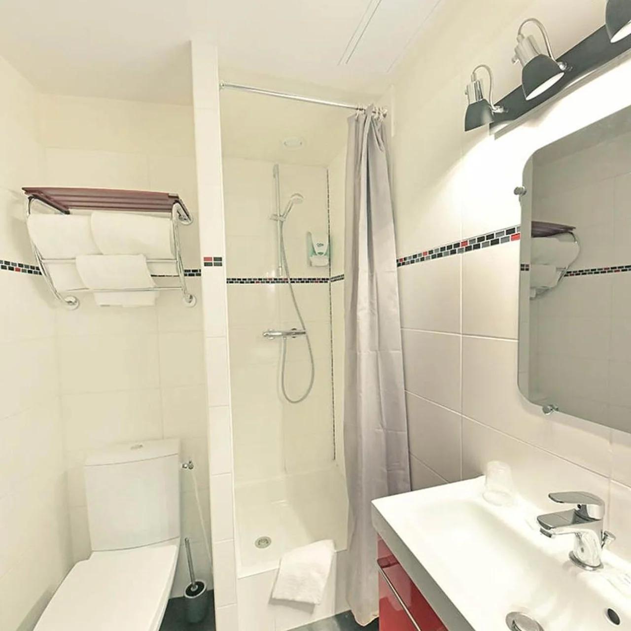 Hôtel Saint André Gare SNCF photo