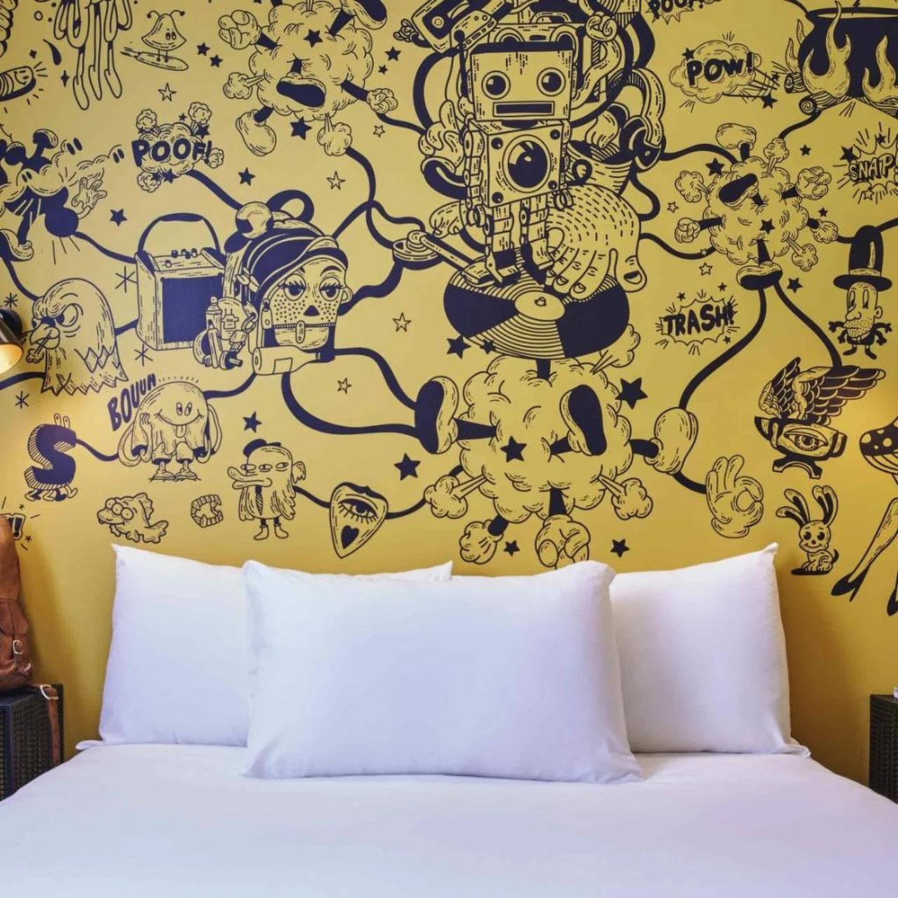 Ibis Styles Paris Gare de l'Est Magenta photo