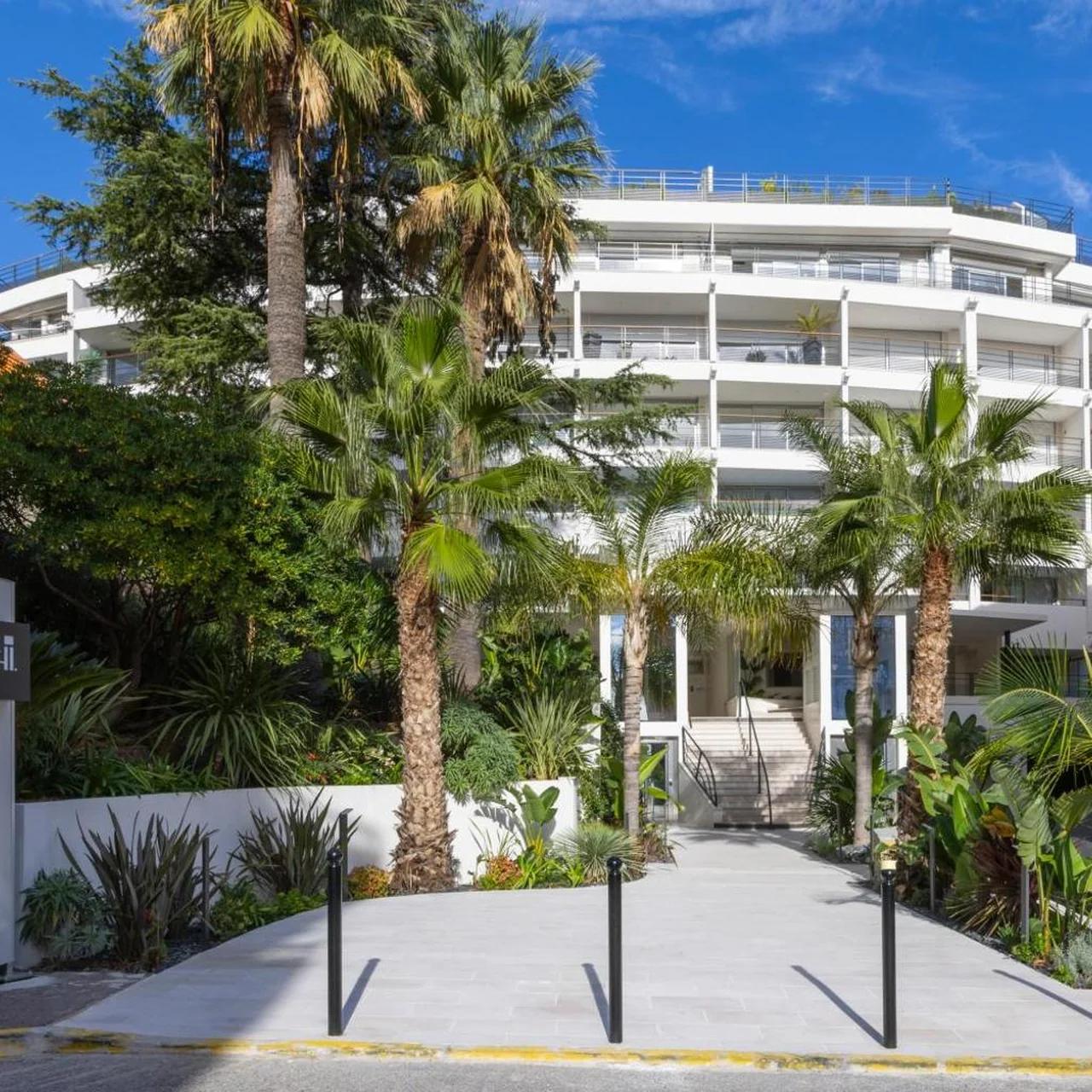 Staybridge Suites - Cannes Centre by IHG