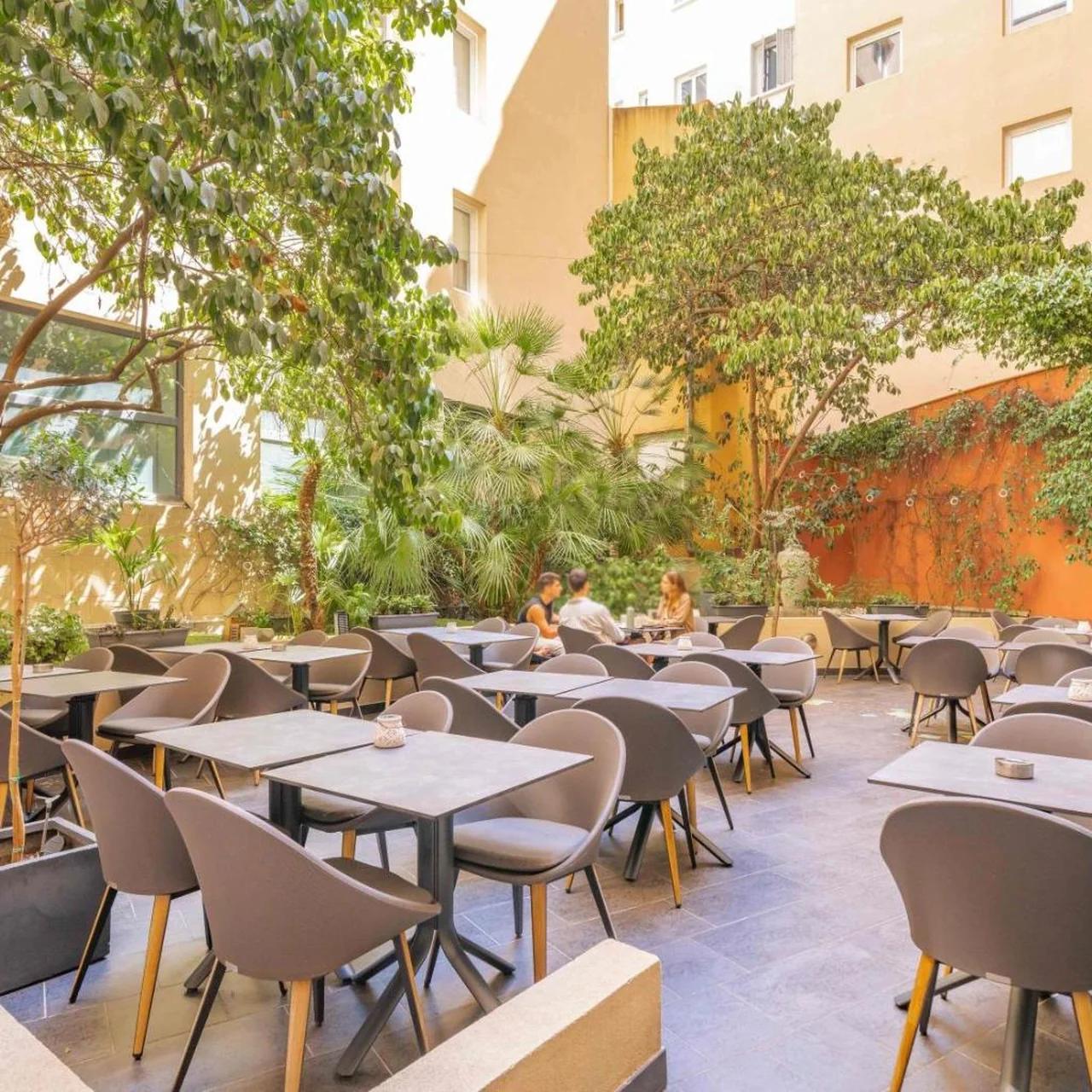 Novotel Suites Cannes Centre photo