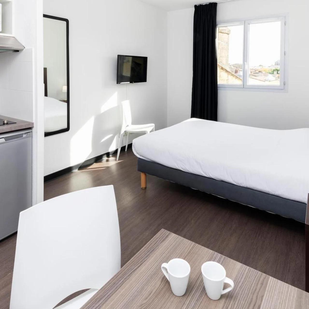Ténéo Apparthotel Bordeaux - Gare Saint Jean photo