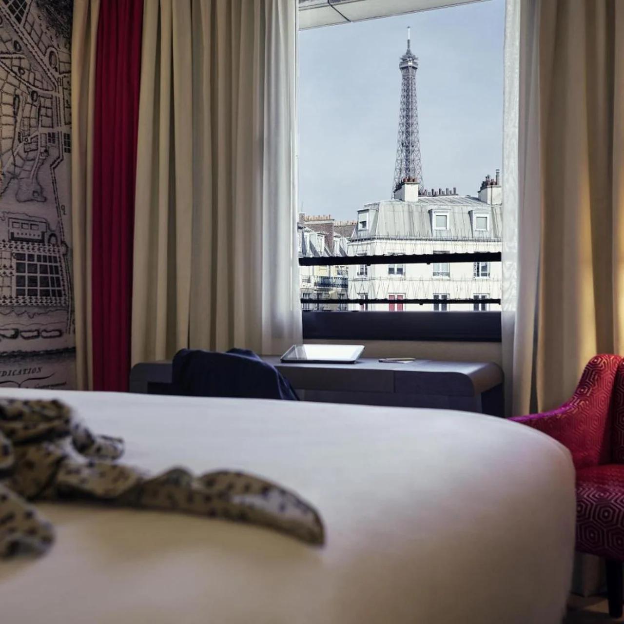Mercure Tour Eiffel Grenelle photo