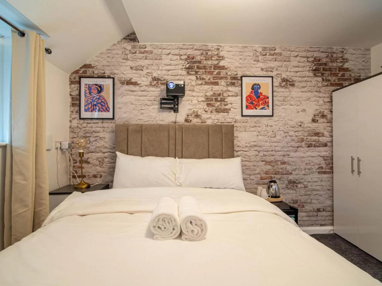 City Comfort Rooms - Sheffield photo