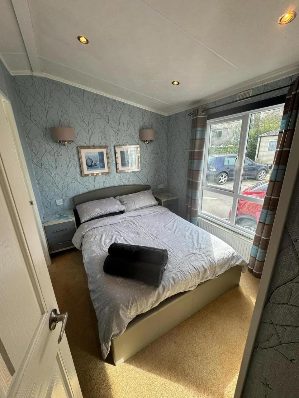 Lytchett Bay View Chalet photo
