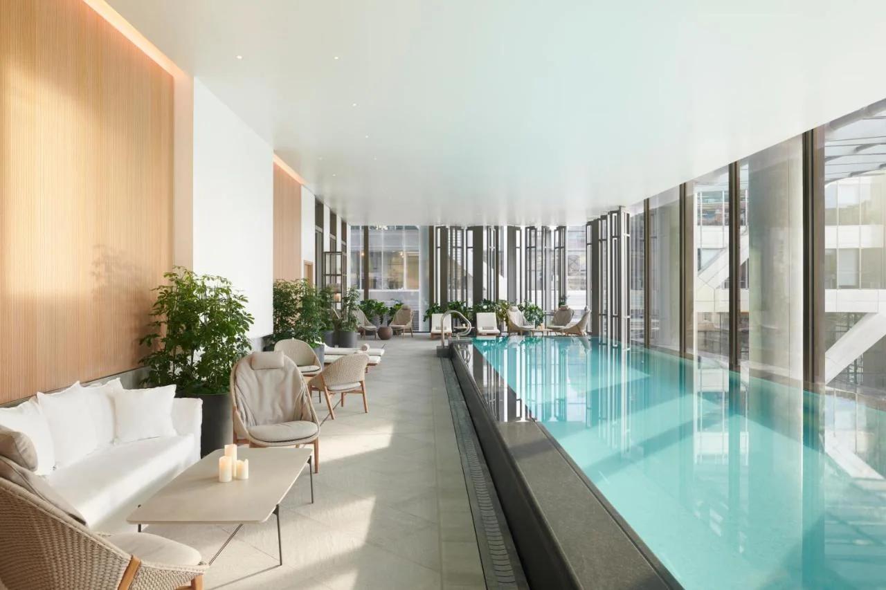 Pan Pacific London photo