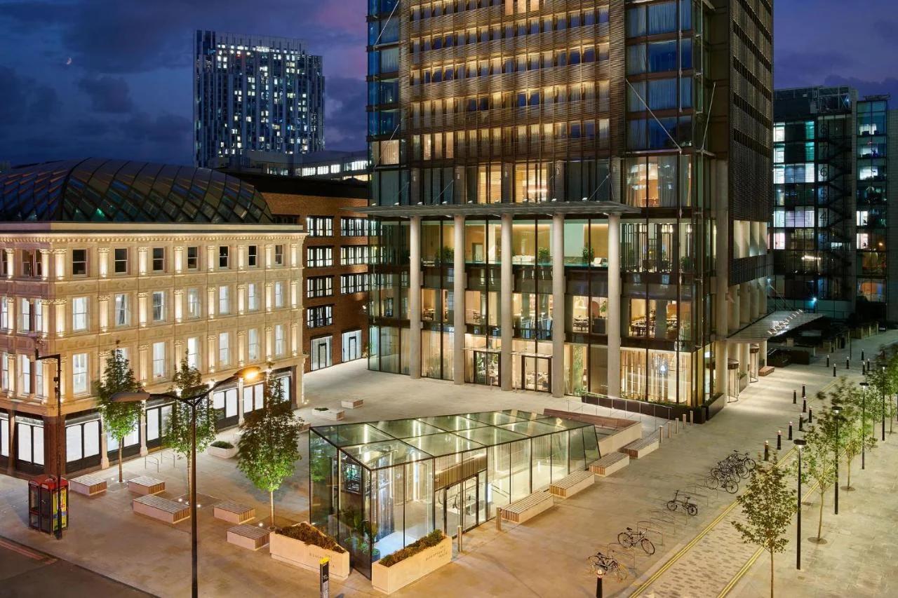 Pan Pacific London photo